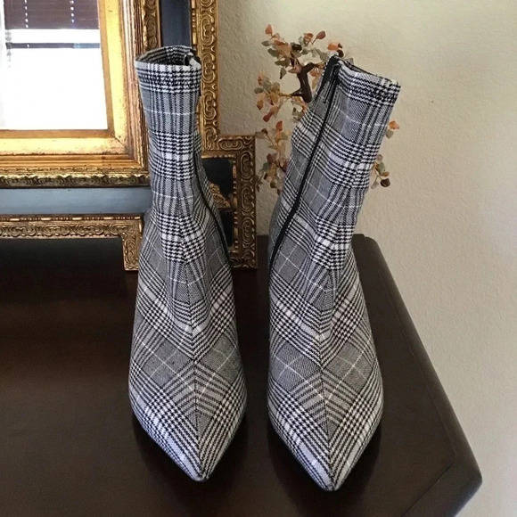 💗 Jeffrey Campbell plaid block heel booties Sz 8.5 - Picture 3 of 7